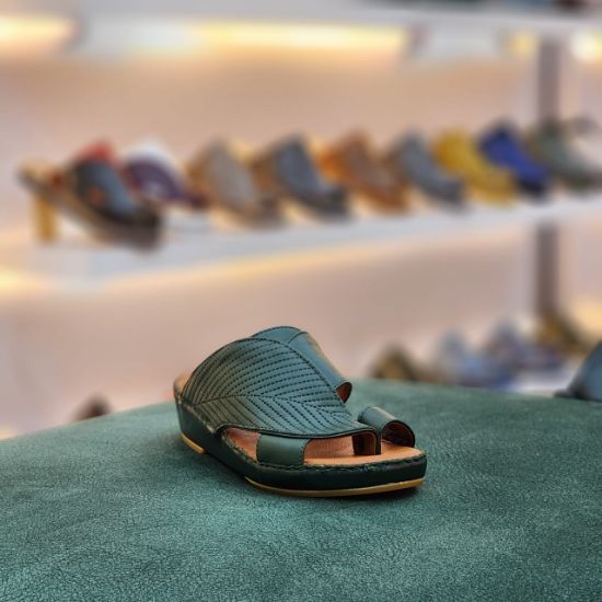 صورة حذاء تميمي جلد طبيعي مديل ت9